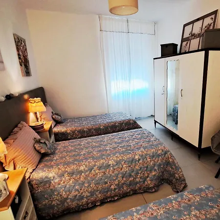 The Shabby-chic Amantea